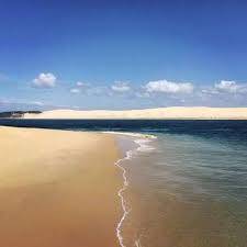 What a wonderfull sight with La Dune du Pilat on background